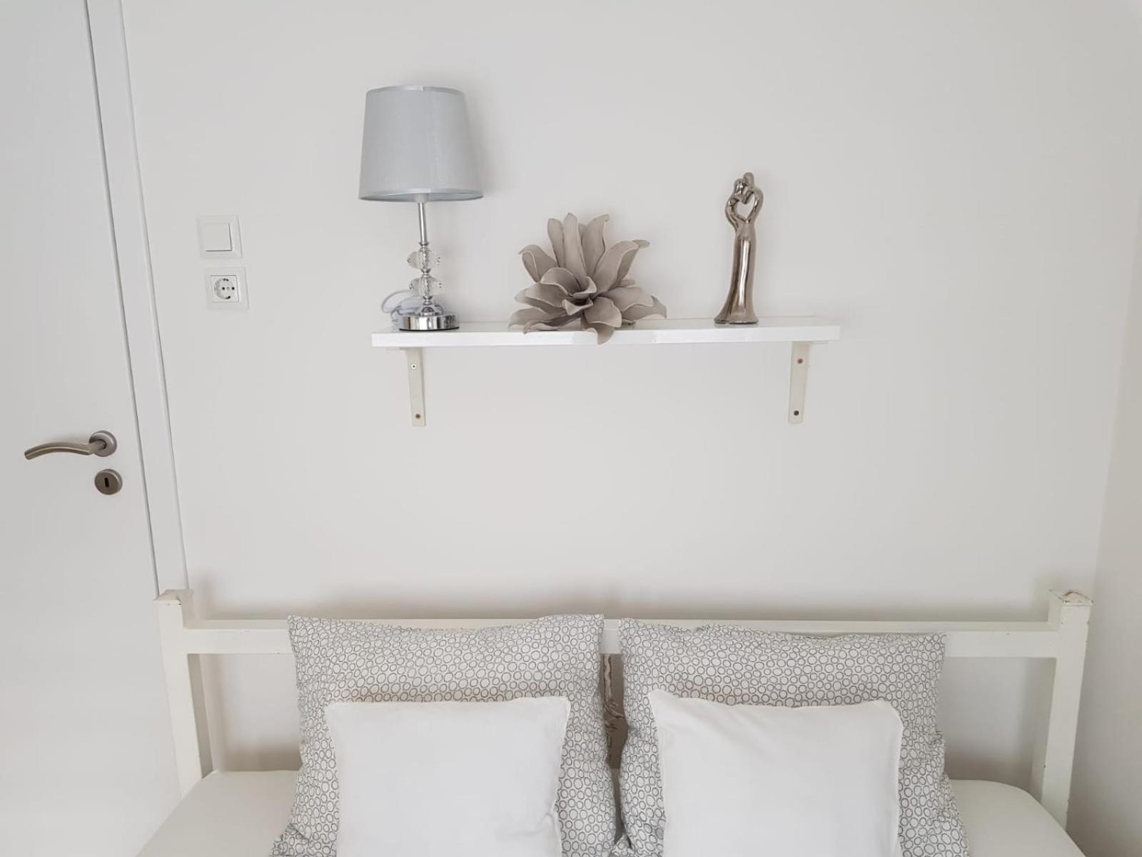 Apartman Kristina - Self Check In & Check Out โอโทชาส ภายนอก รูปภาพ